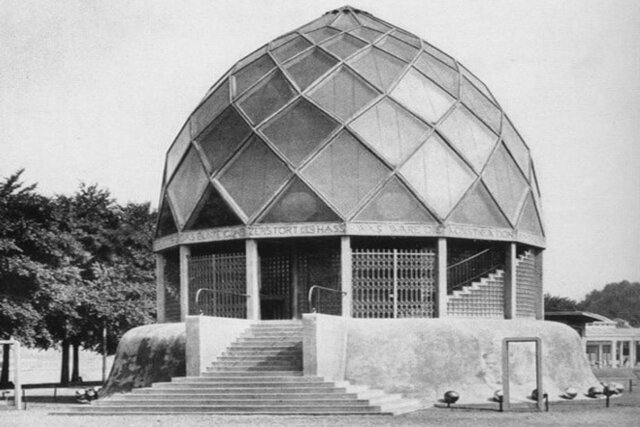 Pabellón de Cristal  (Modernismos)