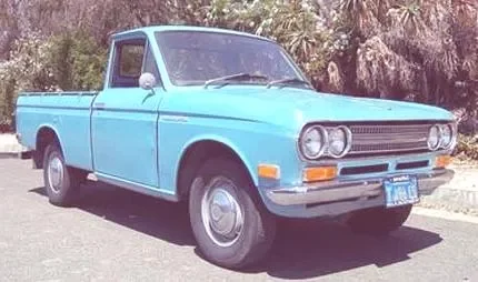 primeras camionetas con motores 6 cilindros