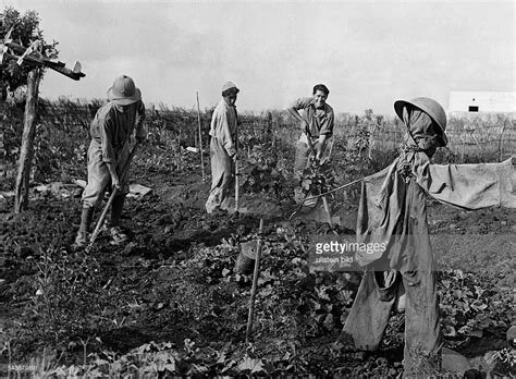 Italia coloniza Libia