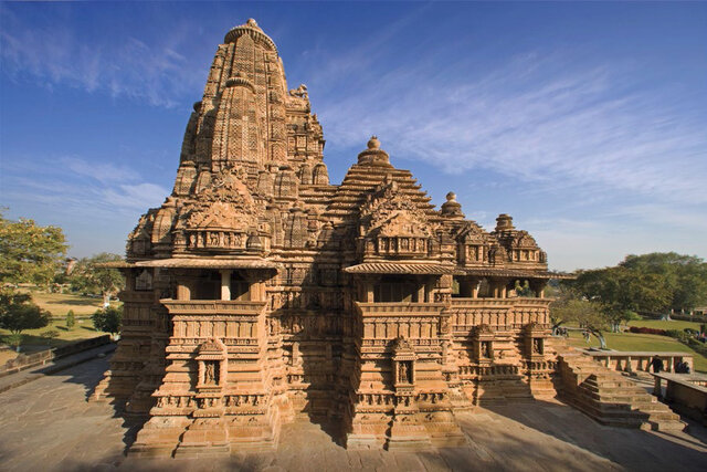 Lakshmana Temple (Hindu)