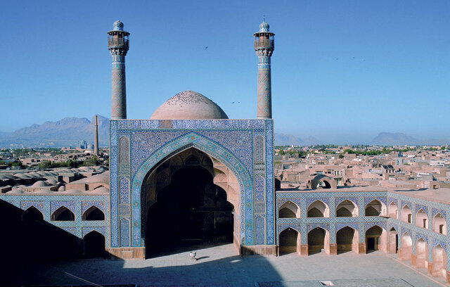 Great Mosque (Masjid-e Jameh)