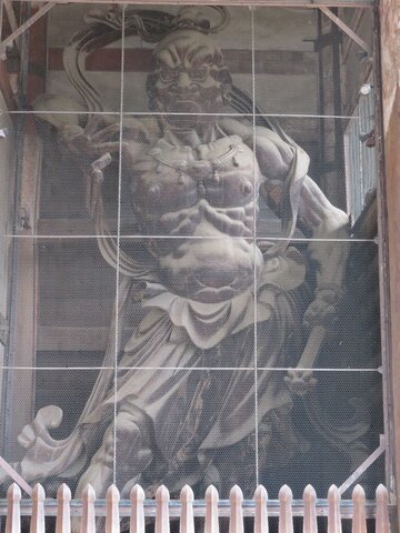 Nio guardian statues