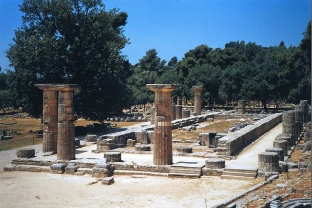 GRECIA. Aparición del orden Dórico - Templo de Hera en Olimpia