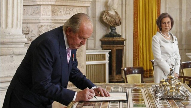 Abdicación de Juan Carlos I