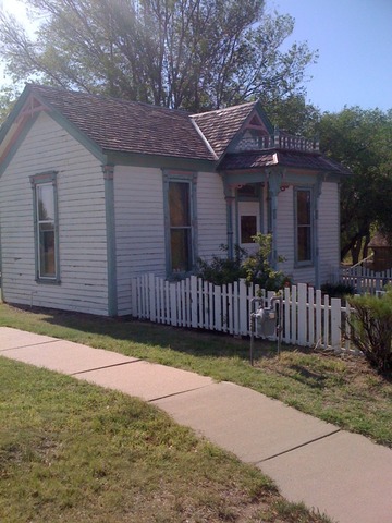 Cheyenne got to the house