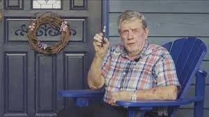 Se vende el primer producto de Ebay y el primer libro de Amazon