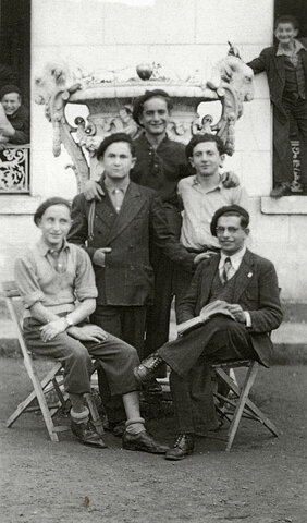 Wiesel Family in Hungary