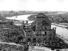 Atomska bomba odvržena na Hirošimo