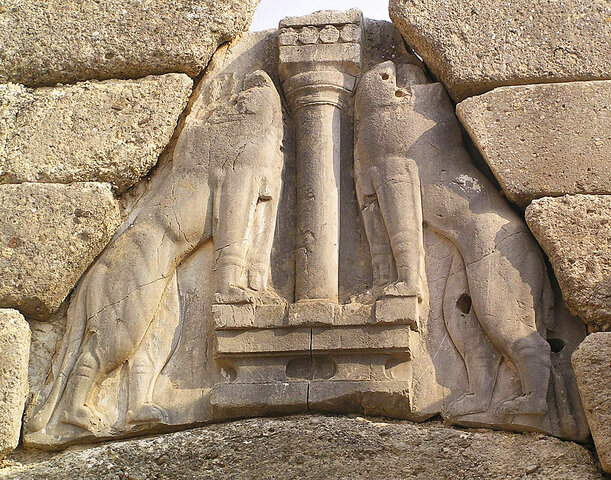 La Puerta de los Leones - Arquitectura Micénica