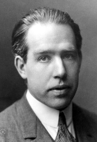 Científico Bohr