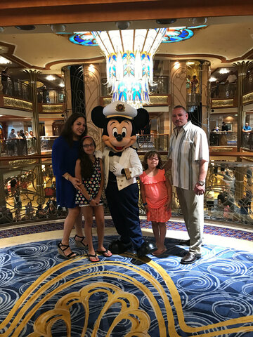 Family trip to Disney Cruise