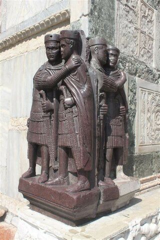 Escultura de los Tetrarcas