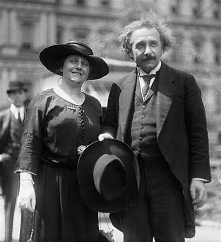 Albert Einstein married Elsa Löwenthal