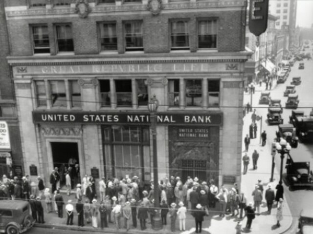 Reconstruction Finance Corporation Established