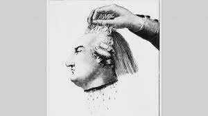 King Louis XVI dies by guillotine