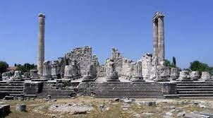 GRECIA. Templo de Apolo en Dídima