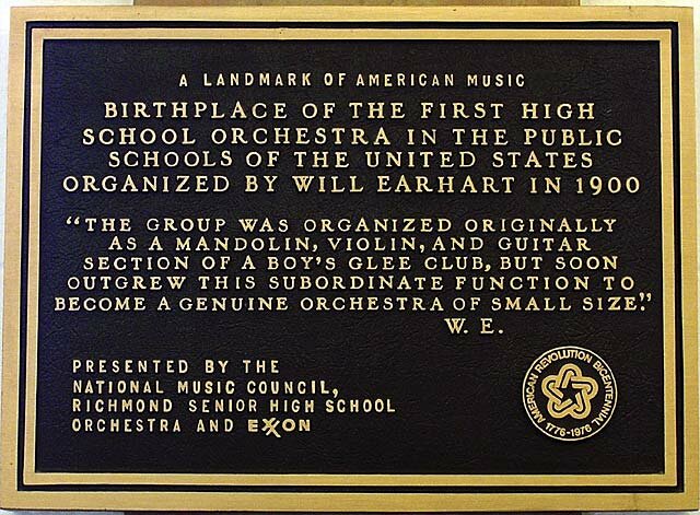 High School Orchestra begins