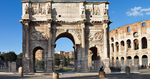 Arco del Triunfo de Constantino - Vía Triunfal, Roma, Italia.