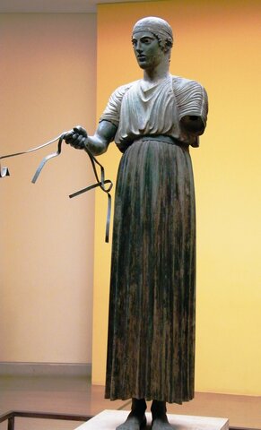 Auriga de Delfos. Estilo Severo. Arte Griego.