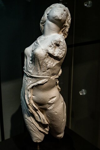 Ménade danzante. Época Clásica. Arte Griego.