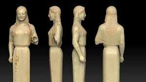 Koré de Peplo (530-520 a.C.)