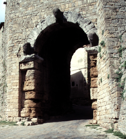 Arquitectura etrusca - Puerta de Volterra