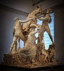 Toro Farnesio - Apolonios y Tauriscos (siglo II a.C.)