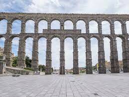 Acueducto de Segovia (año 112)