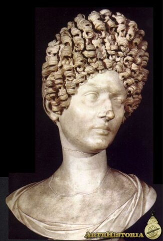 Retrato de Julia Titi (año 125)