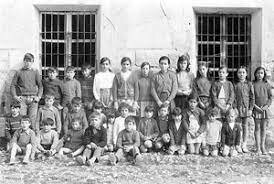 El Ministerio de Instrucción Pública y Bellas Artes aborda el problema de la Orientación psicopedagógica.