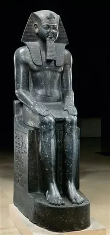 Estatua Colosal de Ramses II