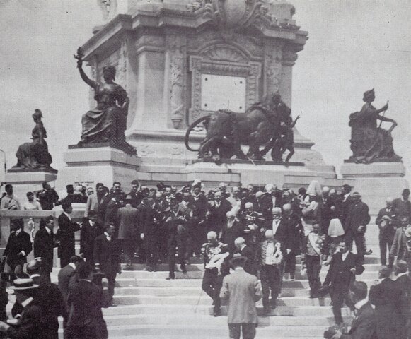Inauguración de la Columna de la Independencia