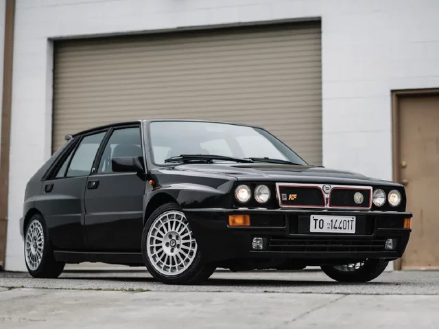 Lancia Delta Integrale HF