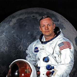 Neil Armstrong nearly dies