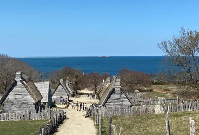 Pilgrims from England found an English Colony in Plymouth, Massachusetts