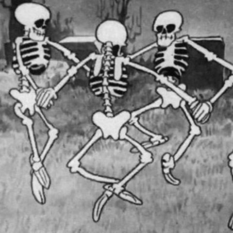 SPOOKY SCARY SKELETONS