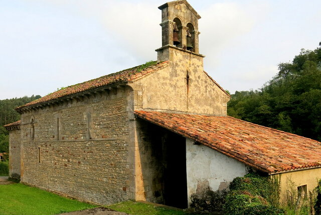 Iglesia de San Andrés (Asturiano)