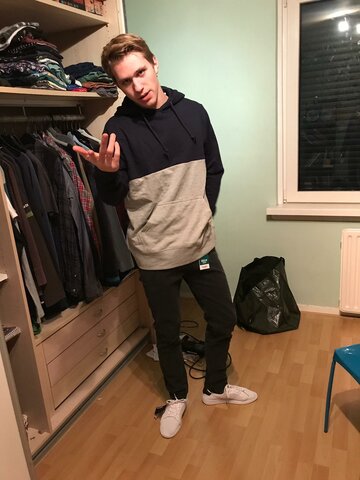 Ize’s kledingbestelling voor Theo