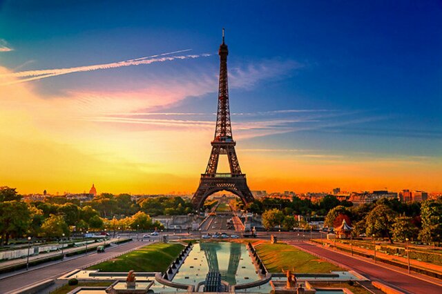 Trasferimento a Parigi