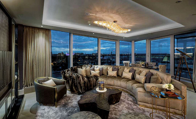 Alex goes on his first mission with Scorpia