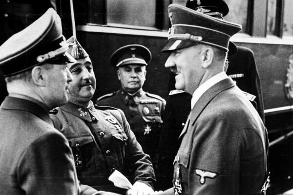 Franco eta Hitlerren arteko elkarrizketa Hendaian