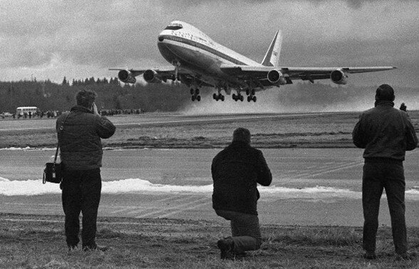 First Boeing 747 is flown