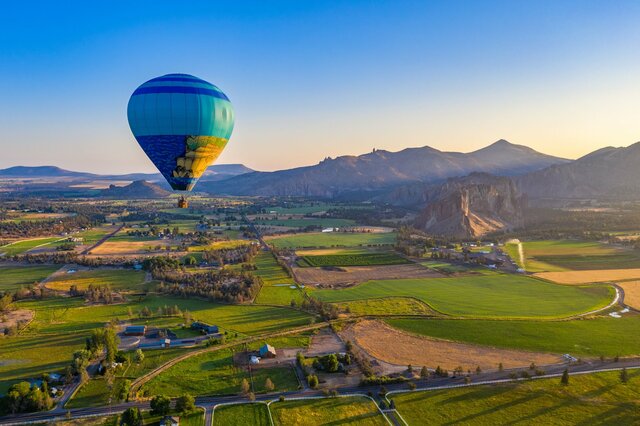 The longest hot air balloon flight