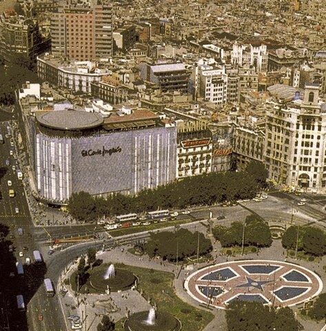 La Plaza Cataluña (pág 157)