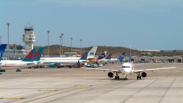 Creación del aeropuerto de Tenerife norte.