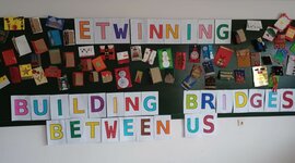 Timeline: BULDING BRIDGES BETWEEN US