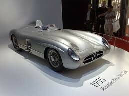 La joven promesa de 1955 del automovilismo.