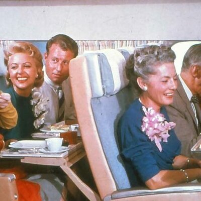 Timeline: Breve Historia de la comida a bordo de los aviones