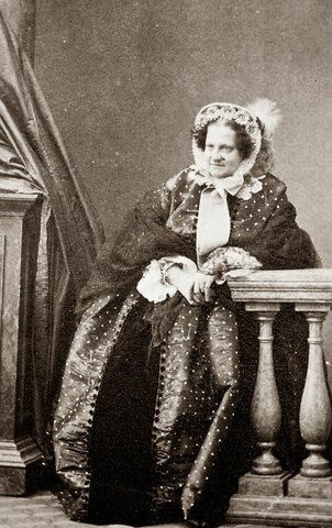 Maria Cristina hereda el tró