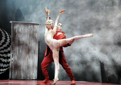 Cirkus cirkor, Suecia